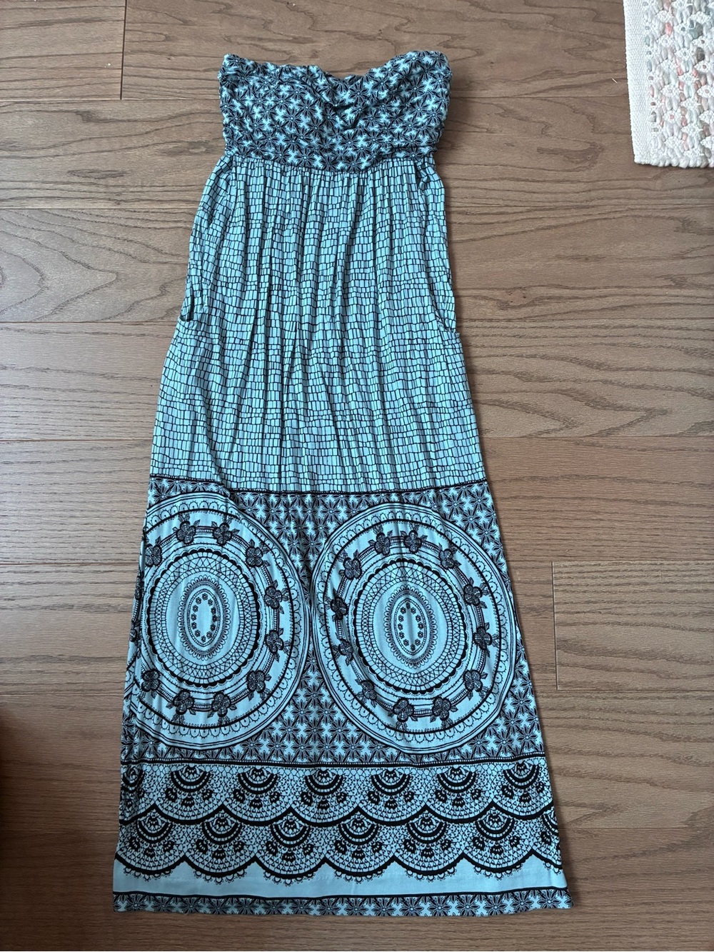 Soma Aqua and Black Strapless Maxi Dress w pockets